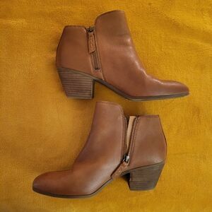 Frye Judith Ankle Bootie Boot Size 9